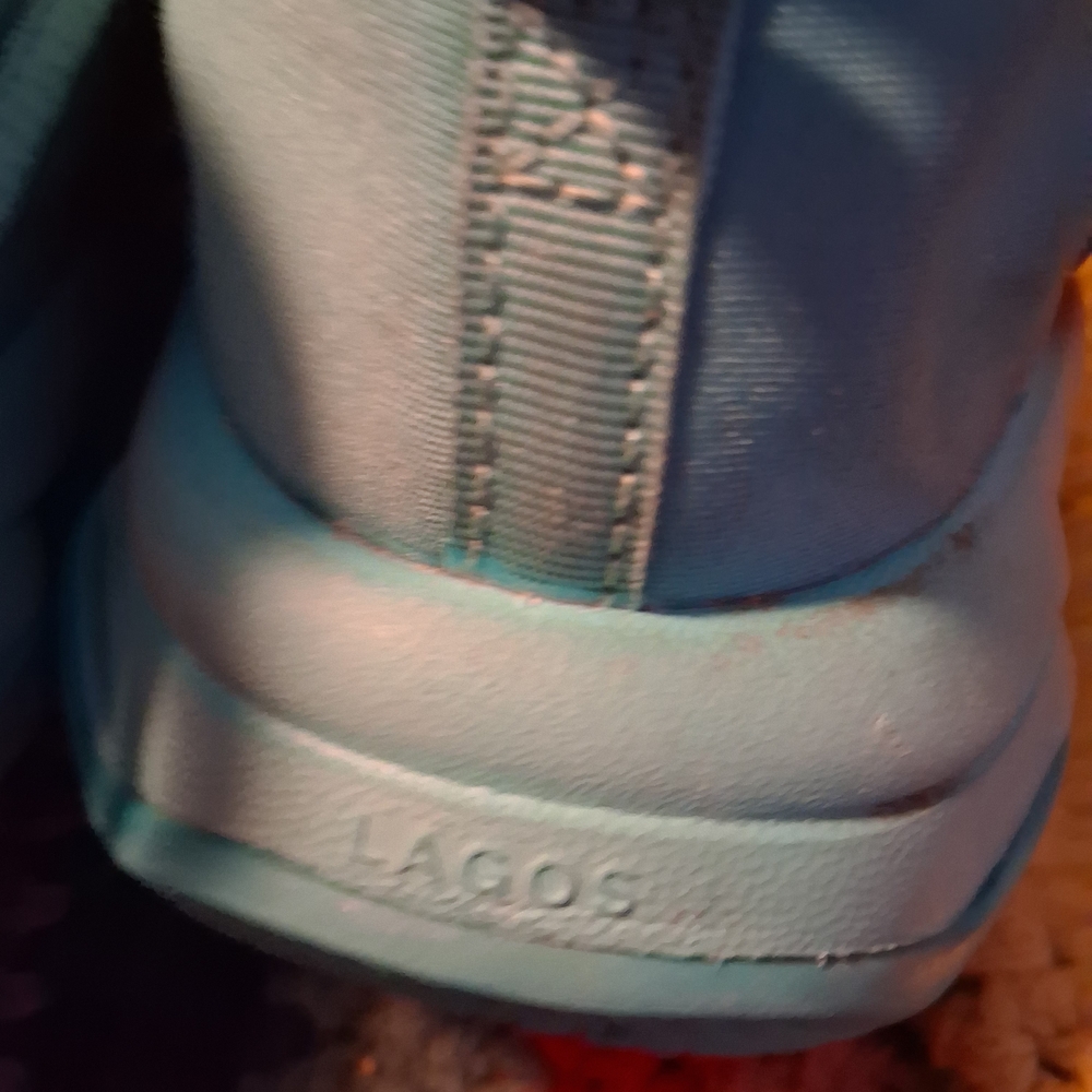 Nike Kids Sneakers - Teal and Red - Picture 7 of 10